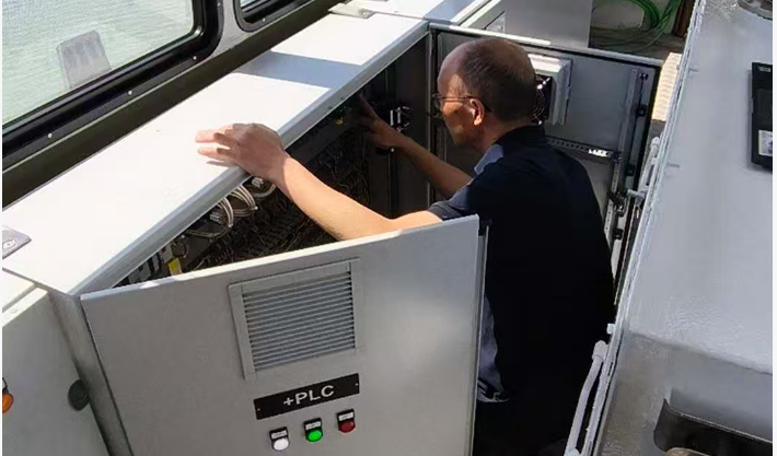 Onsite commissioning work